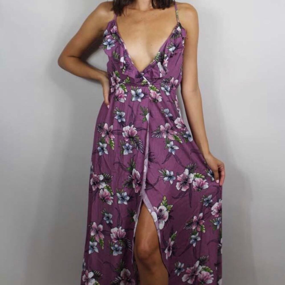 COPY - FLORAL V NECK MAXI DRESS
